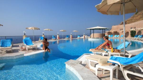 HOTEL - Capo Dei Greci Resort